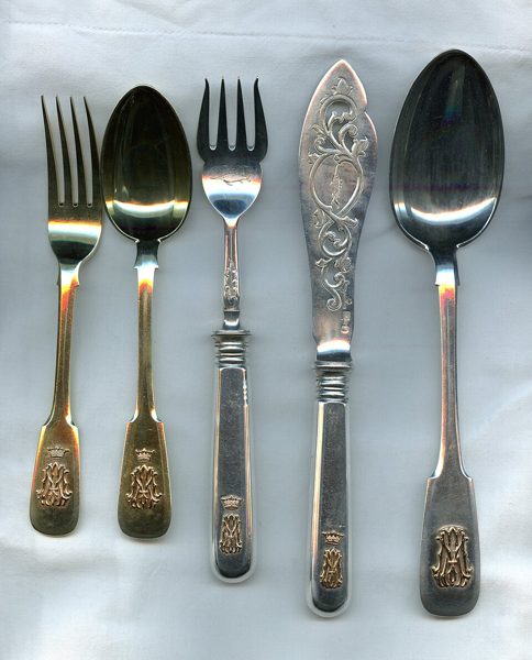 Couverts anciens en argent